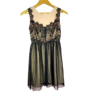 Forever 21 black and nude lace overlay dress